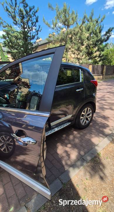 KIA Sportage XL zadbana bogate wyposażenie Rok produkcji 2015