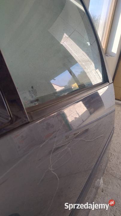 Uszczelka zgarniająca szyby drzwi listwa prawy Wolbrom