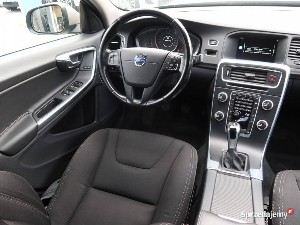 Volvo V60 D4 20 1969cm3 Katowice