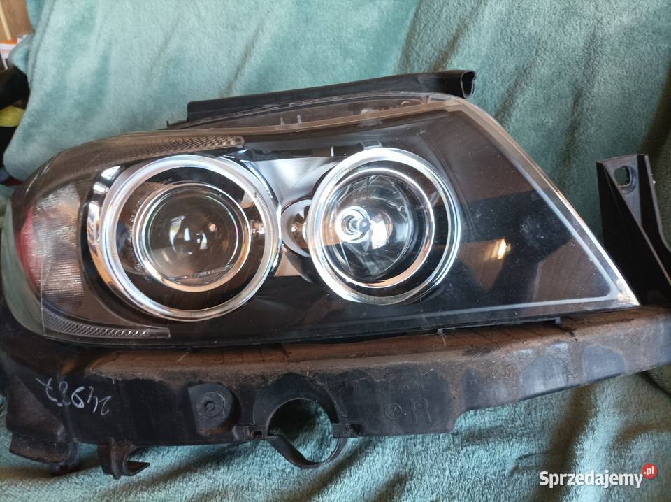 Lampa prawa lewa Xenon dynamic skrętny BMW E90 Rok produkcji 2006 kujawsko-pomorskie Włocławek