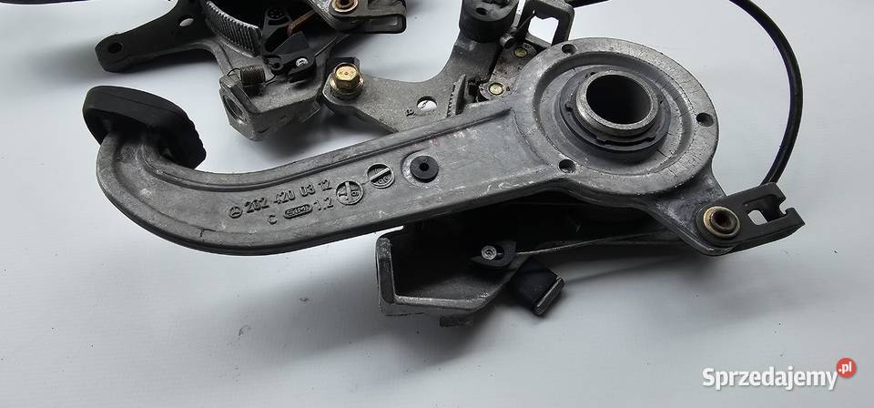 Pedał hamulca postojowego mercedes w202 w210 Zbąszyń
