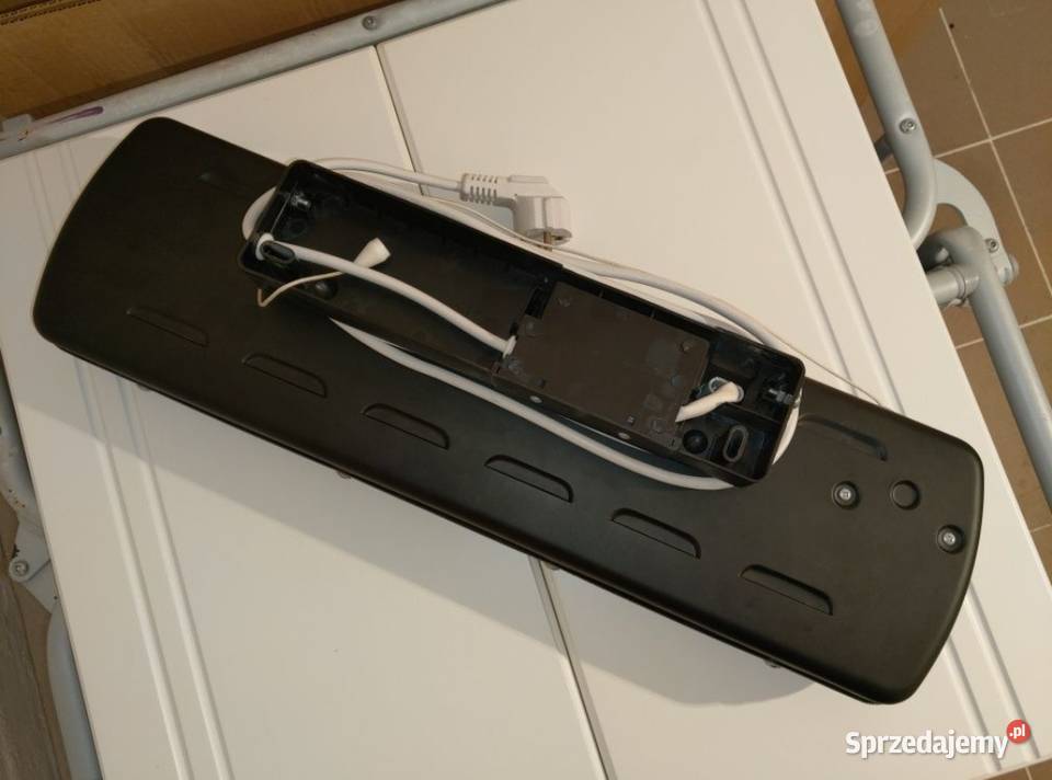 Grzejnik elektryczny kwarcowy ścienny 2 stopnie Hydraulika i armatura Kołobrzeg