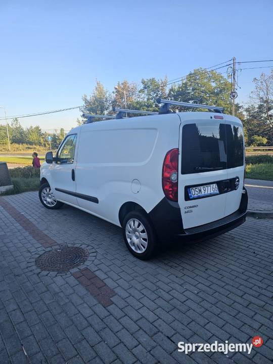 Opel Combo Maxi 14 benzyna LPG 95 2017r 95KM Zdrowa