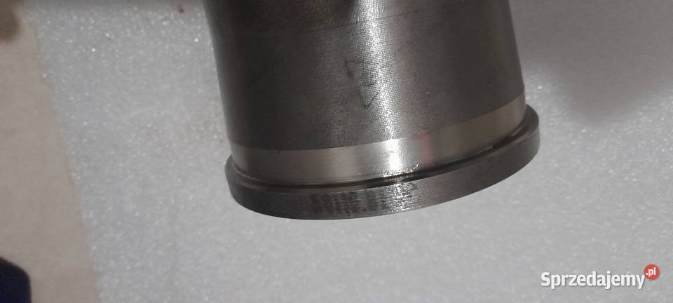 Tuleje tłoki do silnika s4001 ursus c355 c360 Proszowice