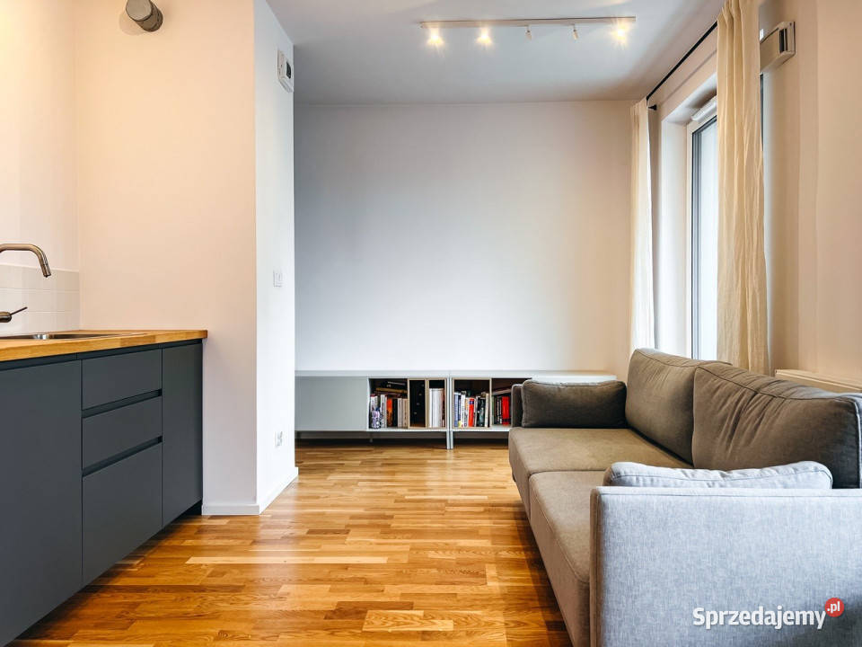 Funkcjonalne 2884 m2 taras garaż Żupnicza 28.84m2 Warszawa sprzedam