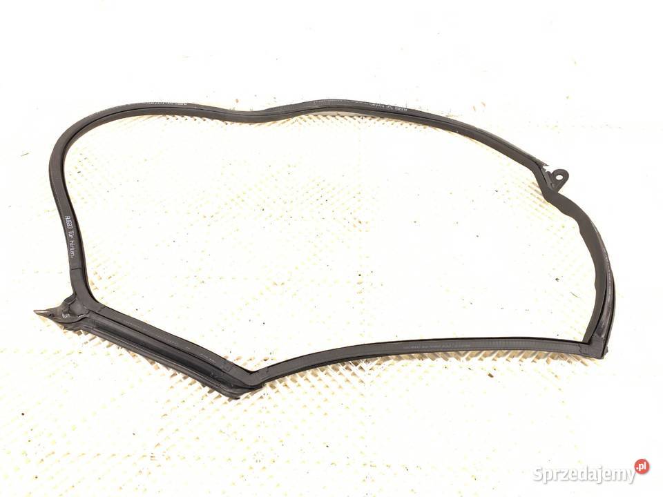 USZCZELKA RAMKA DRZWI TYŁ PRAWA AUDI A7 C8