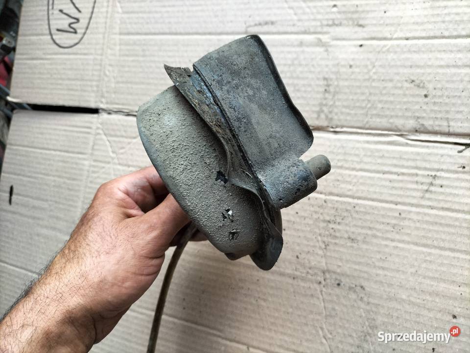 AUDI 80 B4 80B4 USZCZELKA GUMA OSŁONA WLEWU Kamień-Kolonia