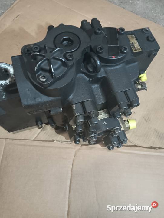 Rozdzielacz do Ladowarki Volvo L120D E Baczyna