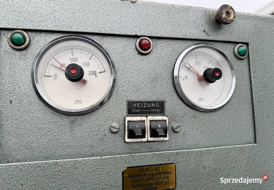 Prasa półkowa hydrauliczna do forniru JOOS typ Sierakowska Huta sprzedam