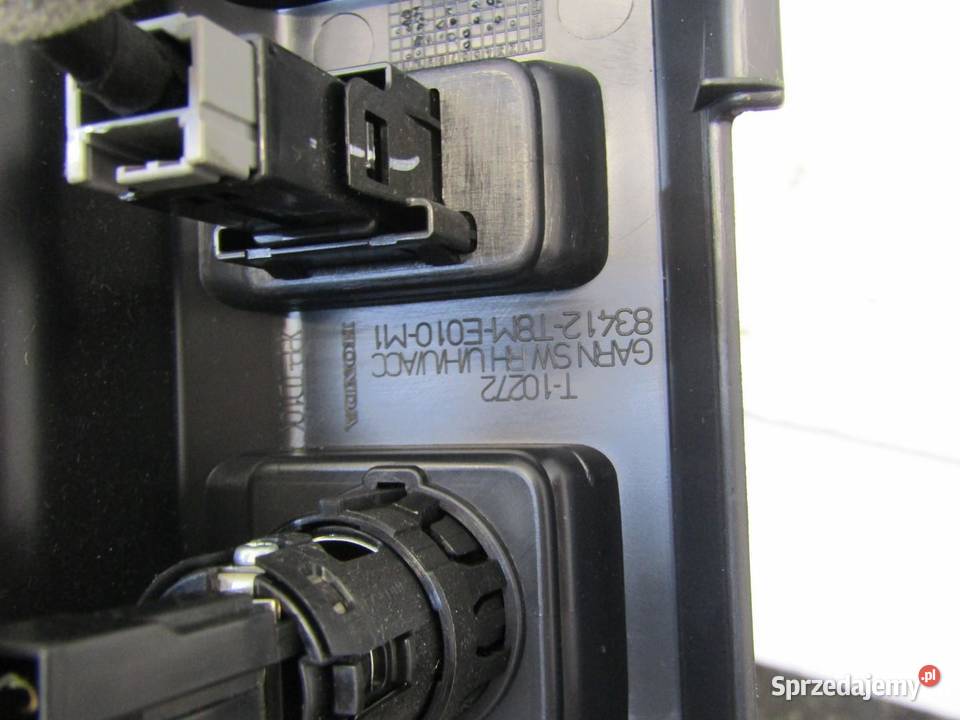 PANEL GNIAZDA WEJŚCIE PORT USB HONDA HR V II osobowe
