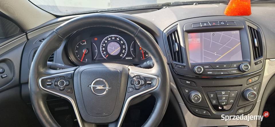 okazja Insignia Piątkowisko