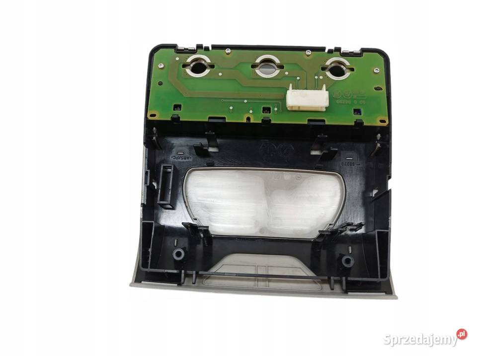 LAMPKA PODSUFITKI EUROPA Bmw Seria 3 V 20052012