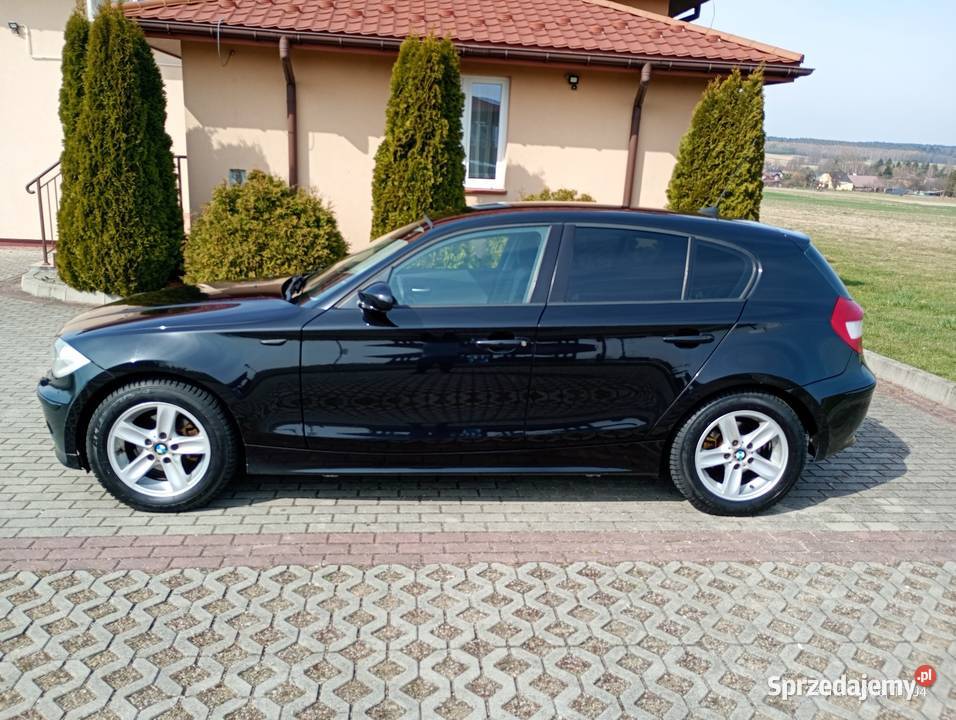 BMW e87 seria 1 Wola Dębowiecka