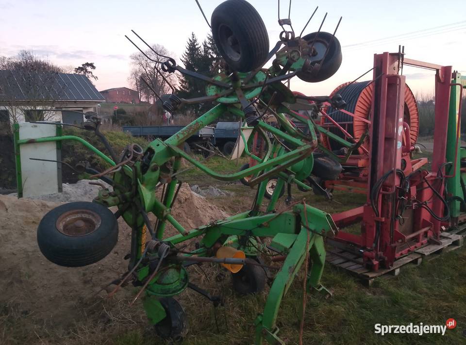 Przetrząsarka Deutz fahr 6 gwiazdowa Zgrabiarki i przetrząsacze Stolno sprzedam