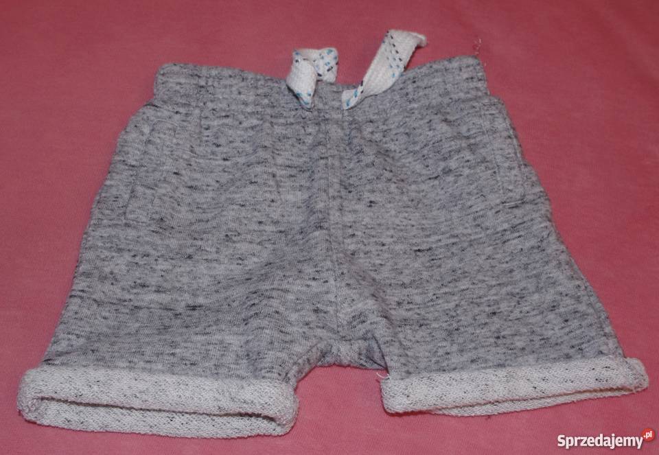 Krótkie spodenki rozmiar 74 9 69M FF Rogoźnik
