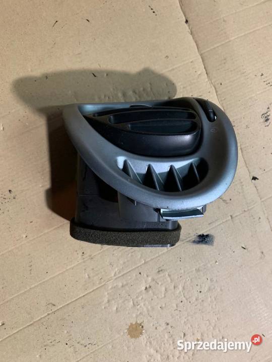 Kratka nawiewu konsoli lewa citroen xsara sprzedam