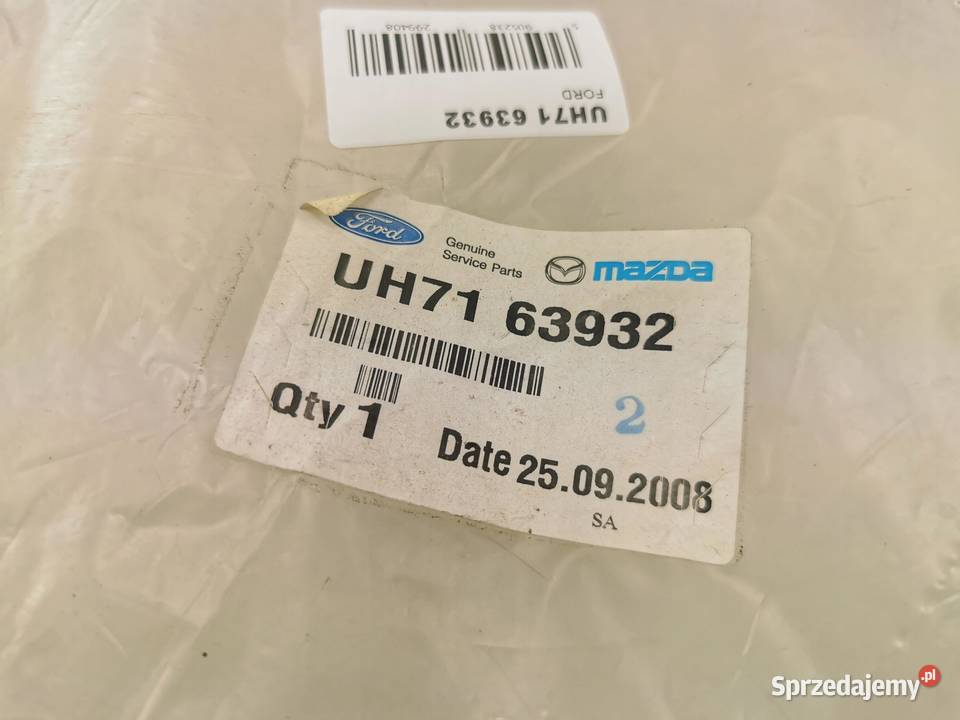 USZCZELKA TYLNEJ SZYBY MAZDA B2200 Bt50