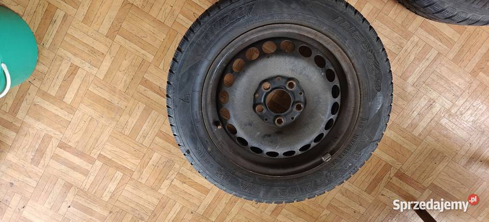 Oryginalne felgi 15 stalowe i kołpaki Mercedes Stryków