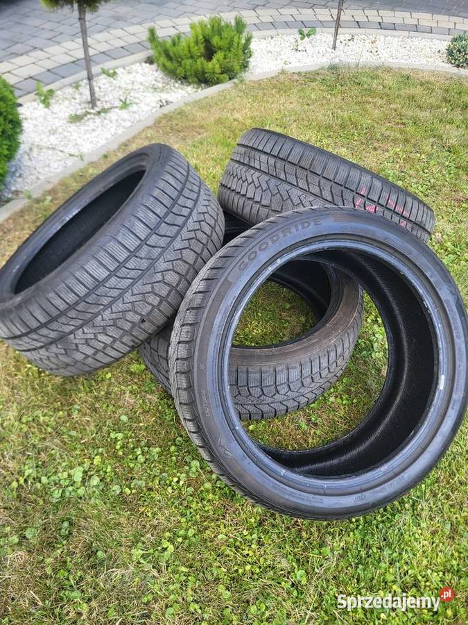 Opony zimowe 24540 r18 sprzedam