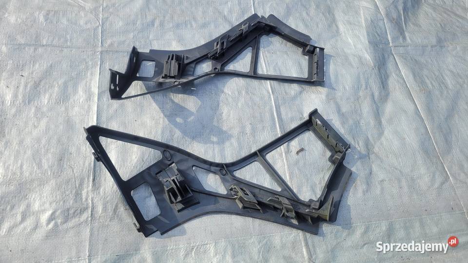 VW GOLF PLUS LEWY PRAWY ŚLIZG ZDERZAKA TYŁ