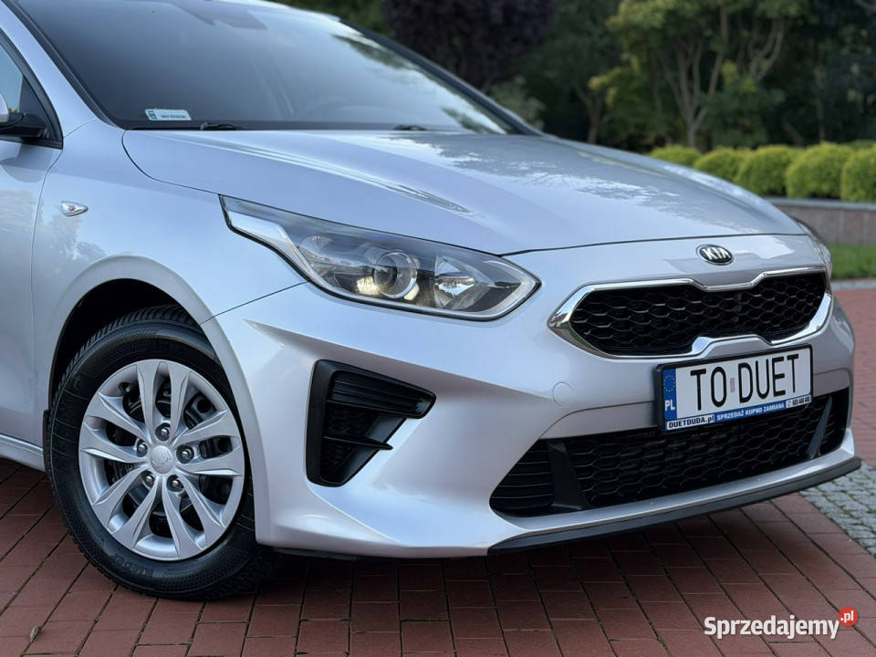 Kia Ceed 16 CRDi 116 Diesel Zadbana Serwisowana diesel Motoryzacja Widełki