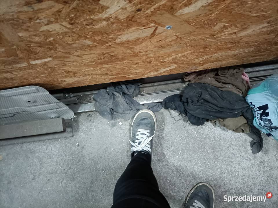 VW TRANSPORTER T6 NADKOLE PRAWY TYŁ 7LA810972 osobowe Pleszew sprzedam