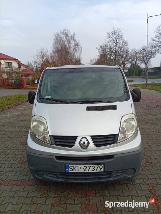 Zamiana Renault Trafic Long 20 DCI 115 2007r nieuszkodzony Renault Pajęczno