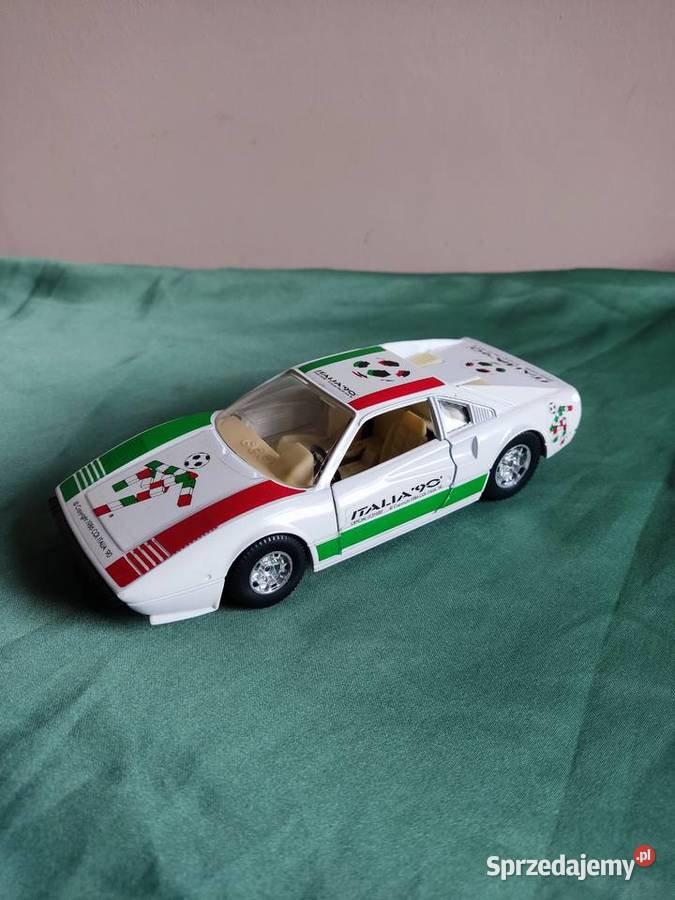Model samochodu 124 Ferrari 308 GTB Italia 1990 Głuchołazy