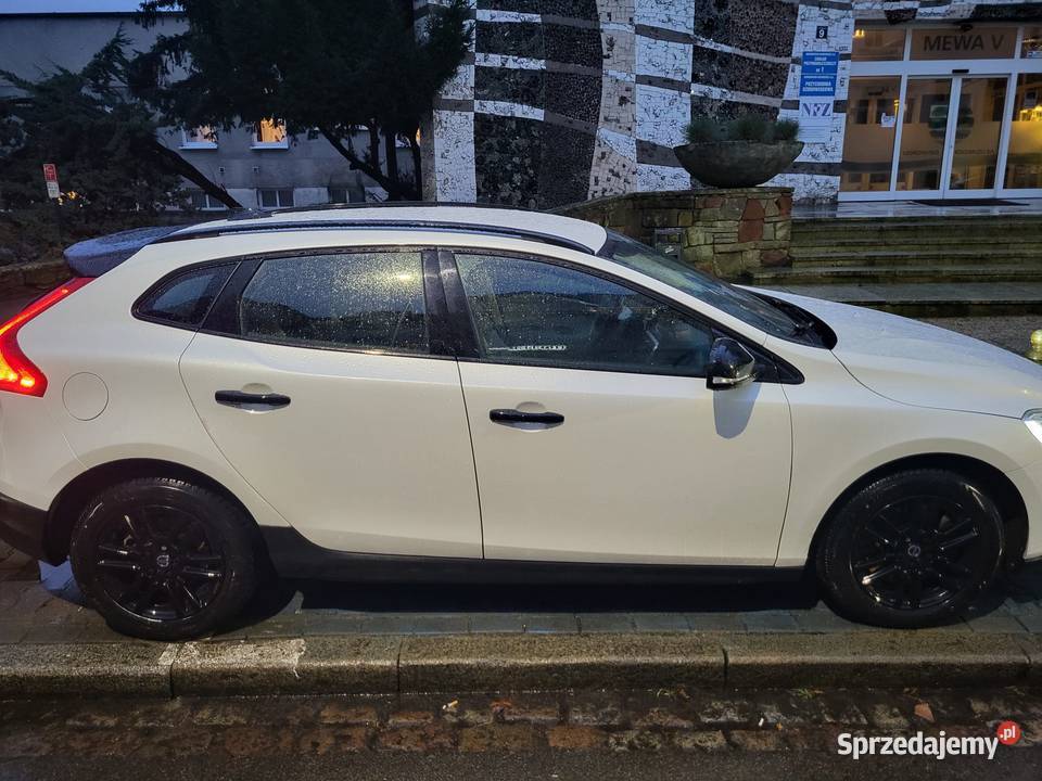 Sprzedam Volvo Cross Country 2019r 65 Przebiegu czujnik parkowania
