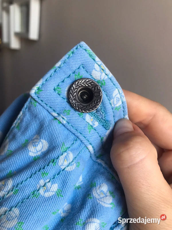 Superdry krótkie spodenki damskie Rozmiar S M Kwiatki warmińsko-mazurskie Olsztyn