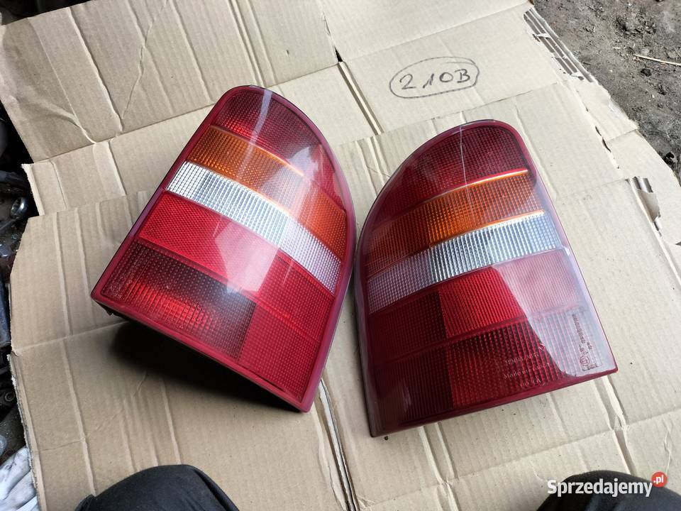 FORD MONDEO MK2 KOMBI LAMPA TYŁ TYLNA LEWA PRAWA Lampy tylne lubelskie Kamień-Kolonia