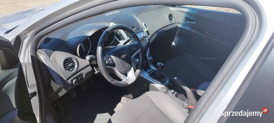 Chevrolet Cruze 16 benzyna 2013r Uniejów