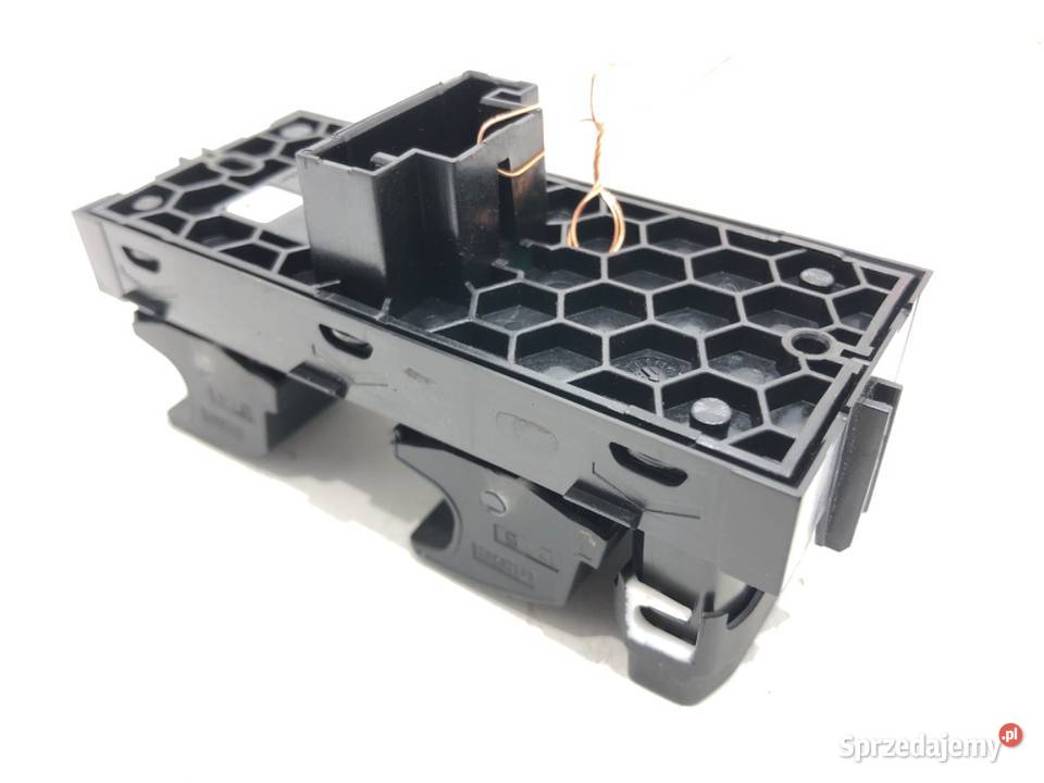 PRZEŁĄCZNIK SZYB VW GOLF VII 5G0959857D Kombi osobowe