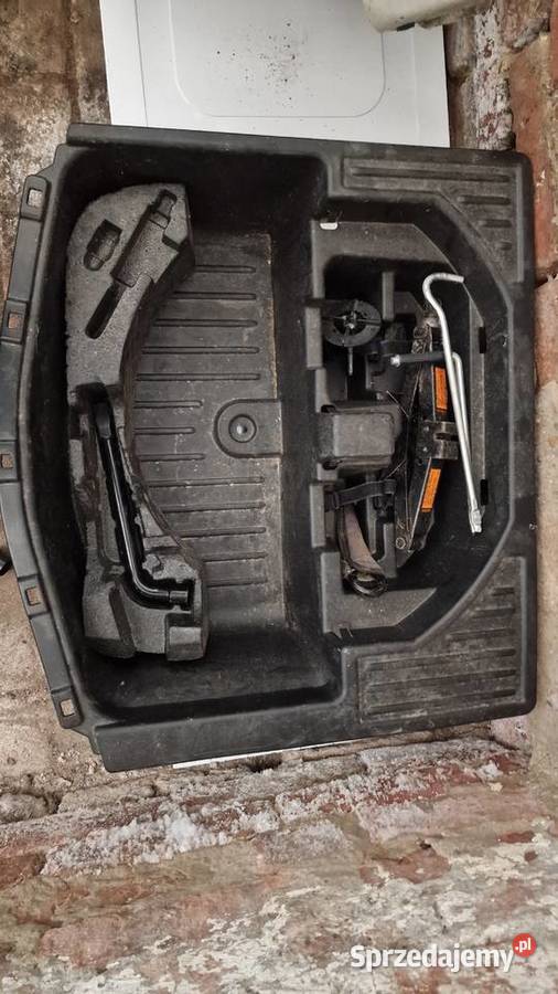 Note e12 czesci Jasień