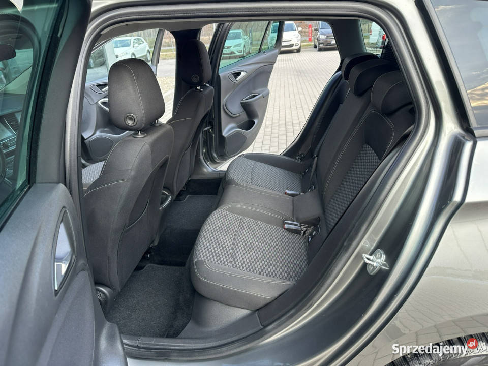 Opel Astra Sports Tourer 2 kplkół Grzane fot Kąty Opolskie