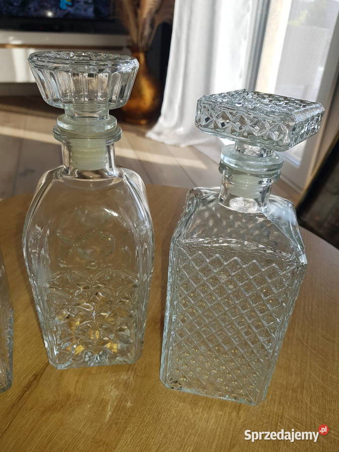 Karafki szkło włoskie Porcelana i szkło Wola Podłężna