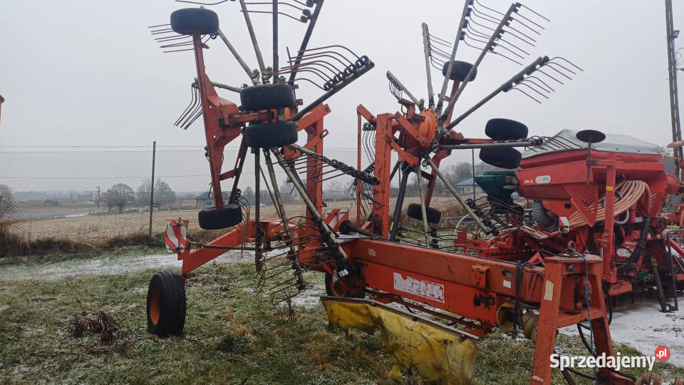Zgrabiarka dwukarezulowa Fella TS 800 Szlachcin