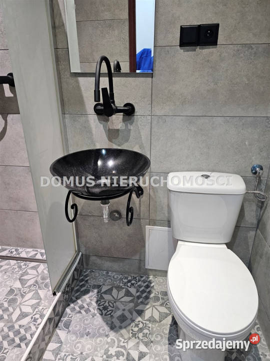 Kamienica 600m2 Piotrków Trybunalski Domy