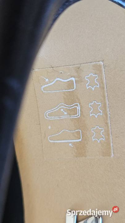 Szpilki Kazar 38 całe ze skóry z podeszwami Szczecin sprzedam