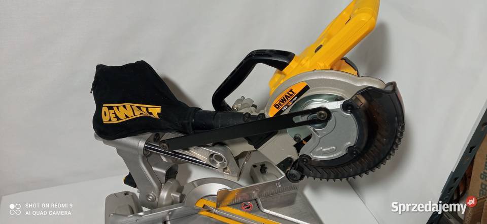 Piła Ukośnice z posuwem DeWalt 18v DCS365 185mm Piły, pilarki i wyrzynarki Brodnica