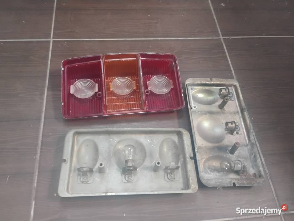 Lampy tył FSO Warszawa 223 Nysa lubelskie Chełm