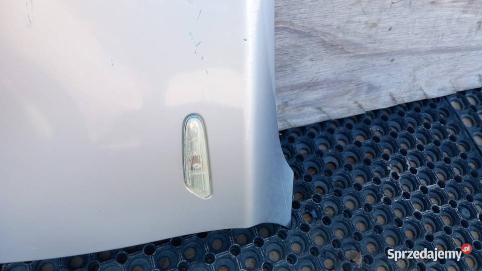 BMW 1 E87 BŁOTNIK PRZÓD LEWY 3547 osobowe Karoseria wielkopolskie Zbierkowo