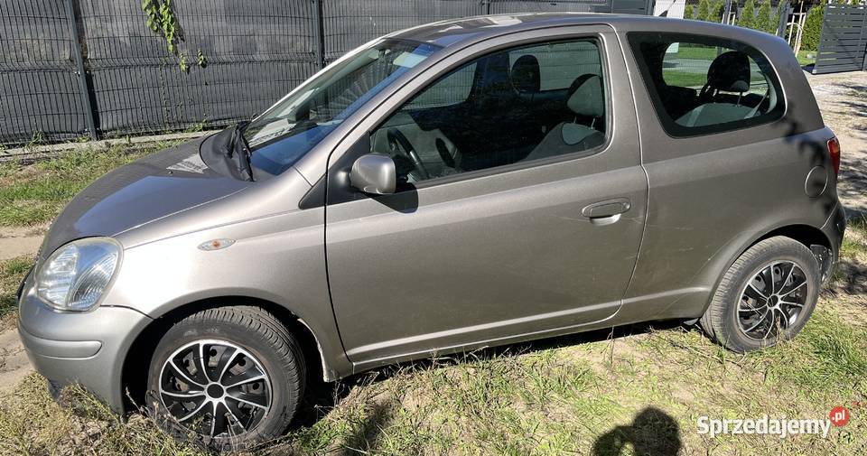 Toyota Yaris 10 benzyna Łódź
