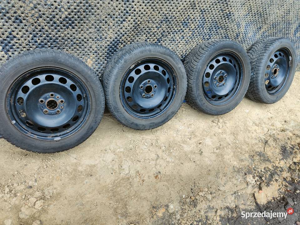 Opony zimowe 20555 R16 felgi Knurów