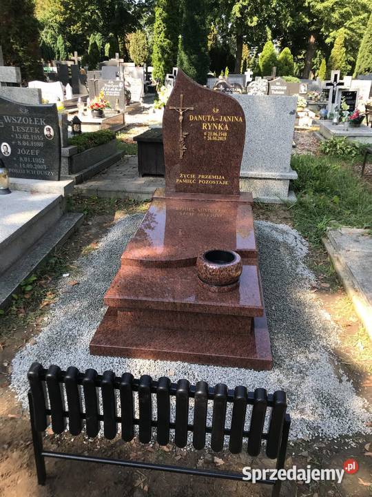 NAGROBEK POMNIK GRANIT VANGA Z MONTAŻEM BRYLA