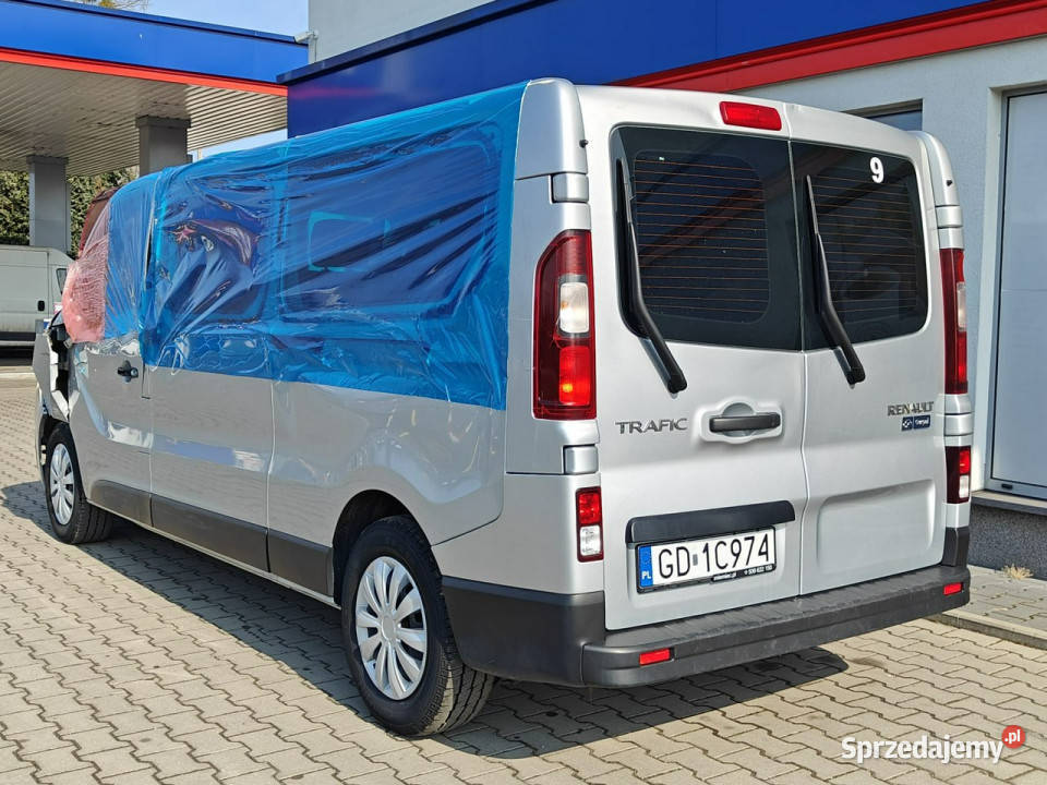 Renault Trafic 9 osobowy III 2014 manualna Karczew