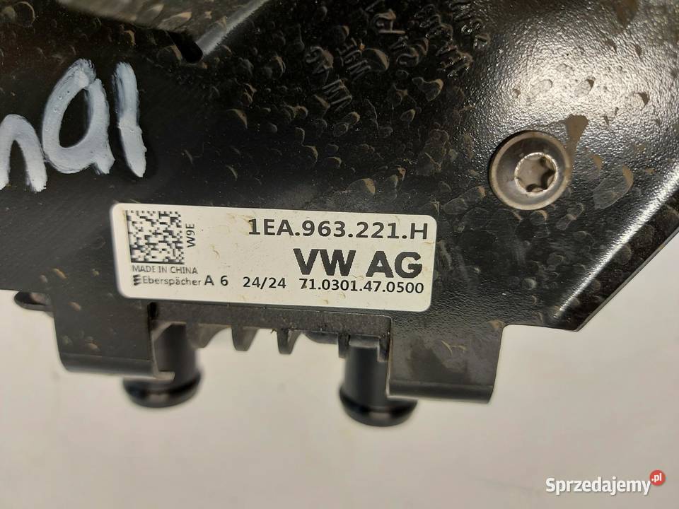 VW ID4 11A 2024r SUV 5D WYMIENNIK CIEPŁA osobowe