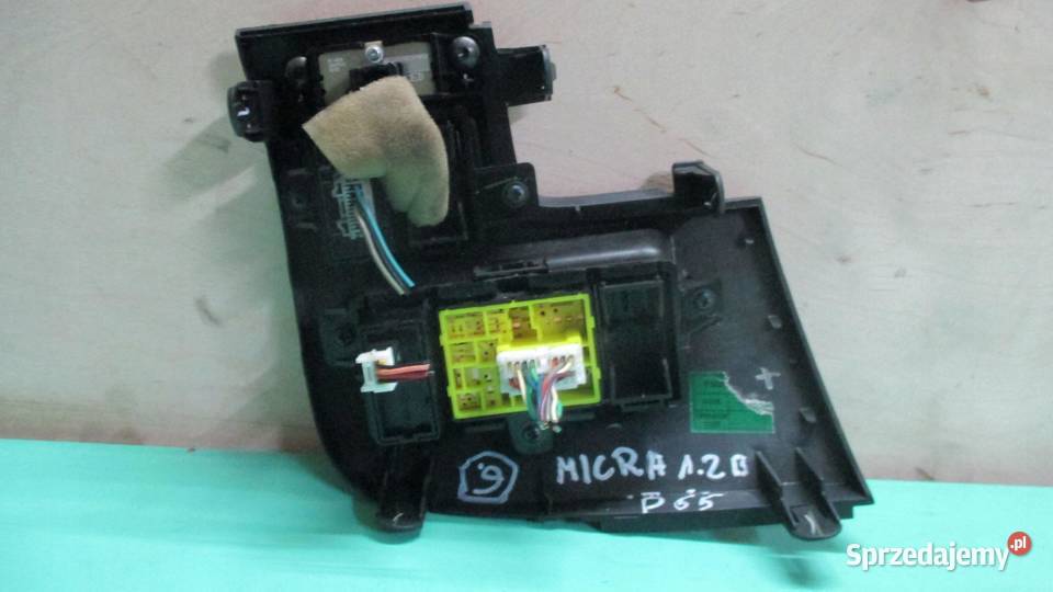 MICRA K13 11r panel przełącznik świateł