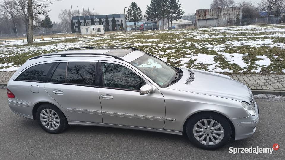 Mercedes E280 W211 2007r benzynalpg odtwarzacz DVD Zabrze