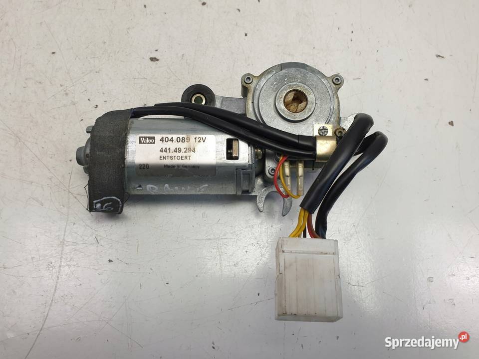 Range Rover P38 SILNICZEK SZYBERDACHU 44149294